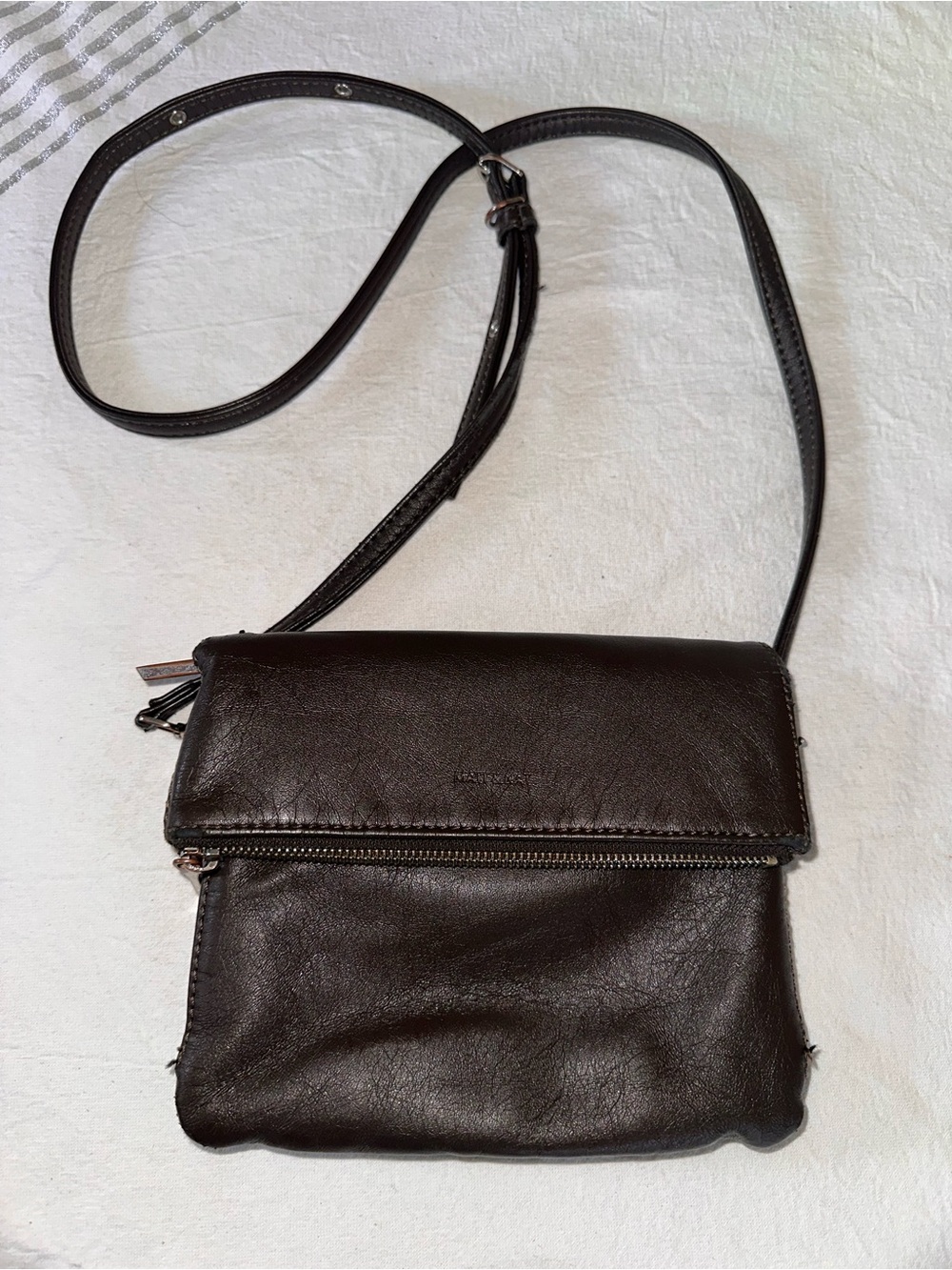 ⭐️ Matt & Nat Crossbody Bag Dark Brown Faux Leather Worn Corners